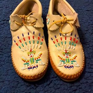 Hand Beaded Leather Moccasins size 8.5